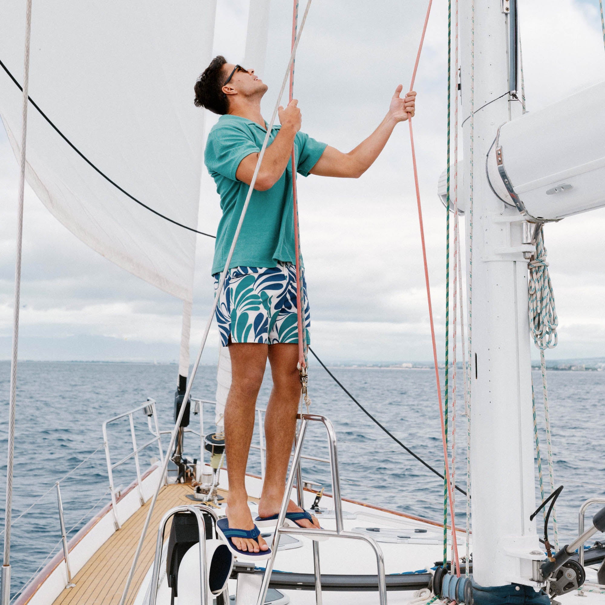 Leeward - Navy - Image 6