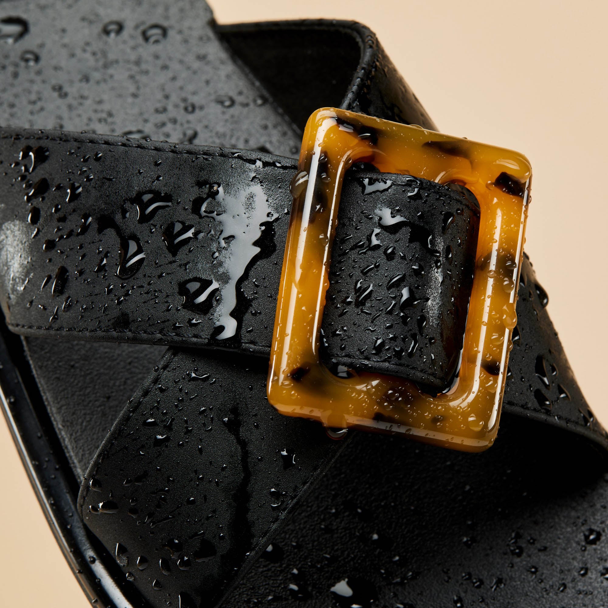 La'i Slide - Black - Image 3