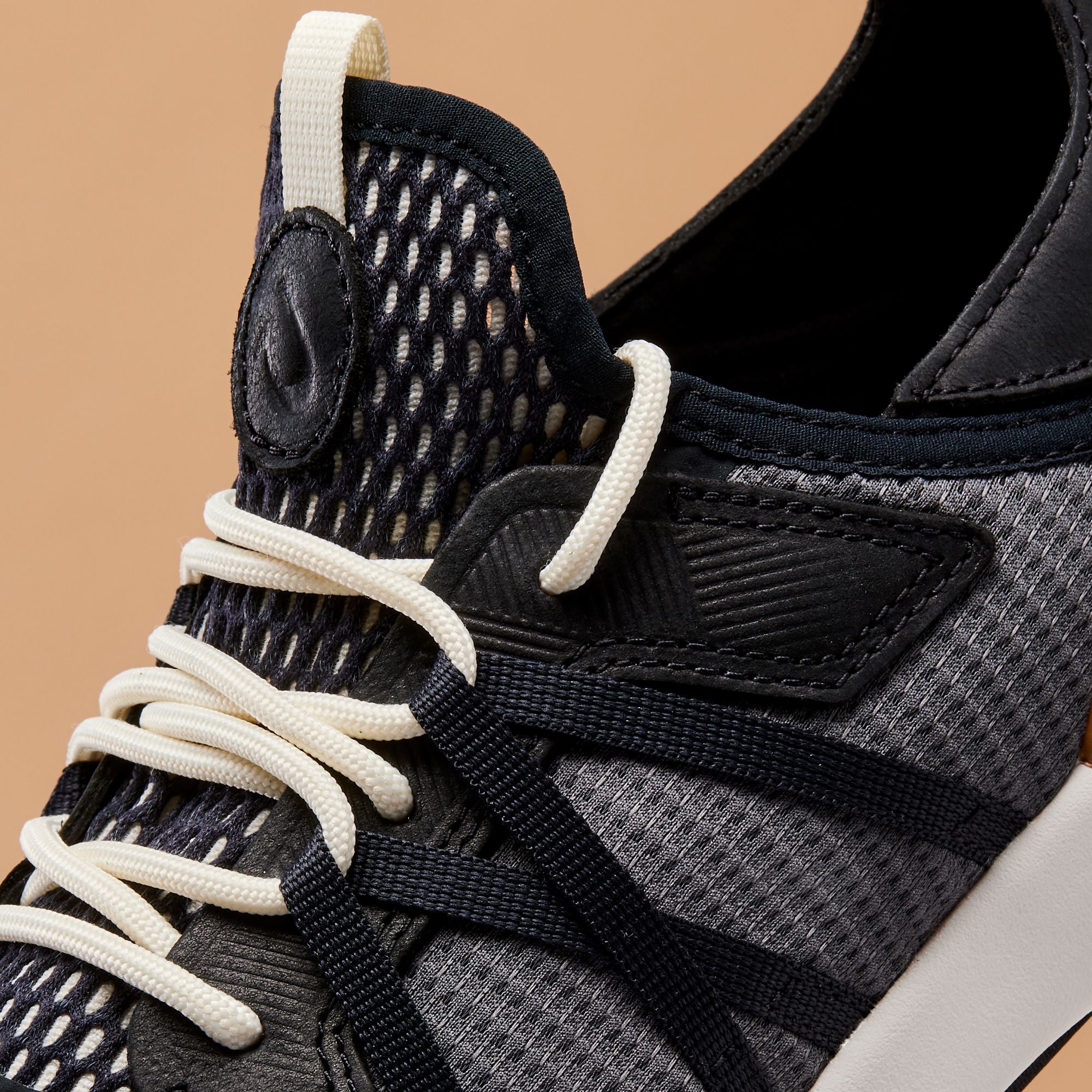 Mio Lī - Rock / Natural - Image 3